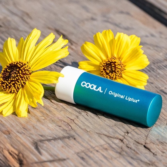 $7❤️‍🔥 LAST 1! COOLA Organic Liplux Classic Sunscreen Balm SPF30 NEW Lip CLEAR - Picture 3 of 7